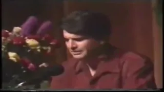 اولین اجرای زنده تصنیف مرغ سحر توسط استاد محمد رضا شجریان در سال ۱۳۶۹ دندنها