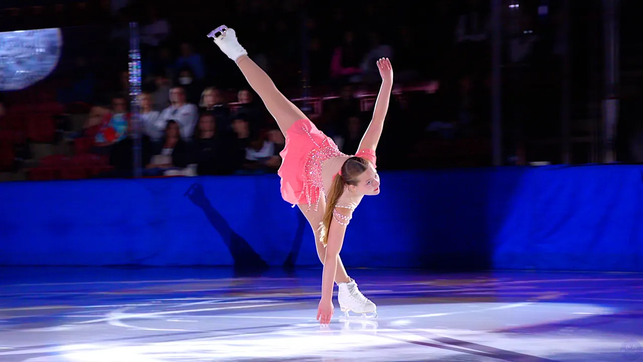 Sasha Streeter skates to Chappell Roan at An Evening with Champions 2024 Sasha Streeter skates to Chappell Roan at An Evening with Champions 2024