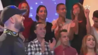 برنامج تغريدة   الدوزي وعبد الفتاح لجريني يغنيان أغنية           دندنها