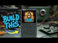 Download Lagu Kijk hoe ik de coolste rekenmachine ooit bouw!