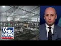 Download Lagu Stephen Miller calls on GOP governors to build immigrant detention facilities