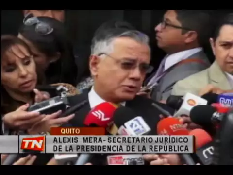 Mera entregó pedido de consulta popular sobre paraísos fiscales