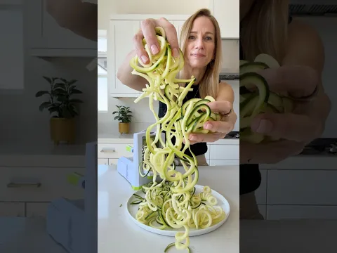 Zucchini Noodle Bolognese | Downshiftology