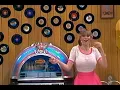 Download Lagu Dian Parkinson (Braless?) Bouncing \u0026 Bobbling in a 1950's Themed Showcase (1983)