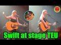 Download Lagu OMG! Taylor Swift surprises everyone by singing Shake It Off on stage at Tight End University