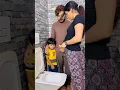 Download Lagu Peeing in front of kid 😳🙈 #meeth_miri #shorts