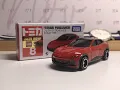 Tomica 8 Ferrari Purosangue