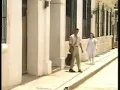 Rafael Escalona (Carlos Vives) Cantándole a las Gemelas