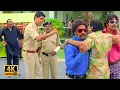 Lagu इसकी माँ जिसके साथ भागी थी वो मेरा बाप था  - Golmaal 3 - Part 2 - Vasooli Bhai, Johny Lever - Comedy