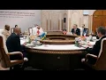 Download Lagu 22/8 URGENT SOUS LA PRESSION AMERICAINE TOUTES LES DELEGATIONS A DOHA VIENNENT DE SIGNER UN ACCORD