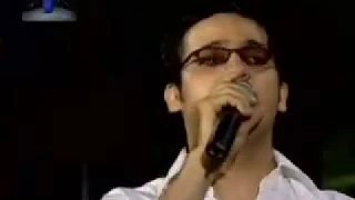                       أيساف عاشق بحب دندنها