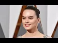 Daisy Ridley 2017 Fashion Style Haircut Bikini Figure Lifestyle Tattoo Photos