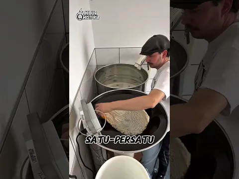 Cara Ini Bikin Busa Madu Hilang dalam Sekali Angkat!