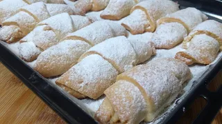 1 HAFTADA 3 KEZ YAPTIM, YİNEDE TADINA DOYAMADIM 👌 AZ MALZEMELİ VE ÇOK KOLAY KAKAOLU ÇATLAK KURABİYE. 