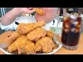 Download 황올 4년만에 황금이 되어 돌아왔네요. 비비큐 후라이드 먹방 입니다. crispy fried chicken Mukbang. mp4 3gp mp3 videos - waplic