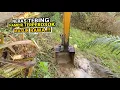 Download Lagu Selesai buat parit tinggal mikir gimana excavator mencari jalan keluar naik ke atas tebing