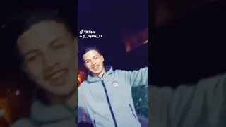 والديها مقبلونيش انا قليل معنديش 