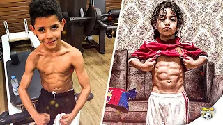 أطفال صغار سيصبحون نجوم كرة قدم خارقين في المستقبل  دندنها