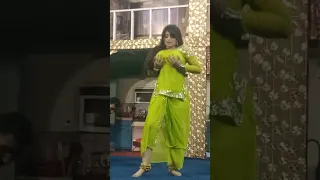 pani wich pher madni