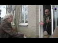herpublicatie uit 2021 - Omdat die anderen ziek zijn, sluiten ze iedereen op - Clyde van Eer