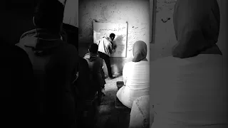 خلصت الحكايه وخلاص     وتبدا حكايه جديده دندنها