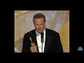 Robin Williams dedicate his award to Christopher Reeve