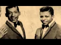 Little Anthony & The Imperials - Tears On My Pillow