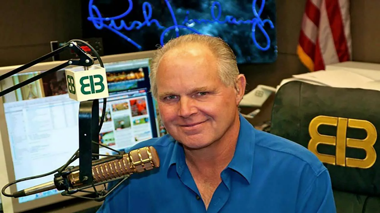 Rush Limbaugh - November 24, 2015 - Full Podcast