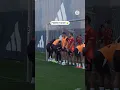 Download Lagu Spezielles Training von Kompany 😅🍑