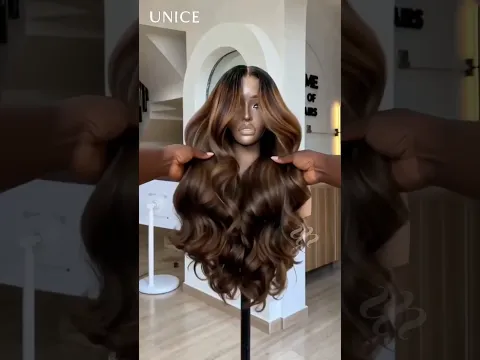 Soft brown highlights, seamless dimension, effortless glow✨It looks even better the light hits🤎👀
