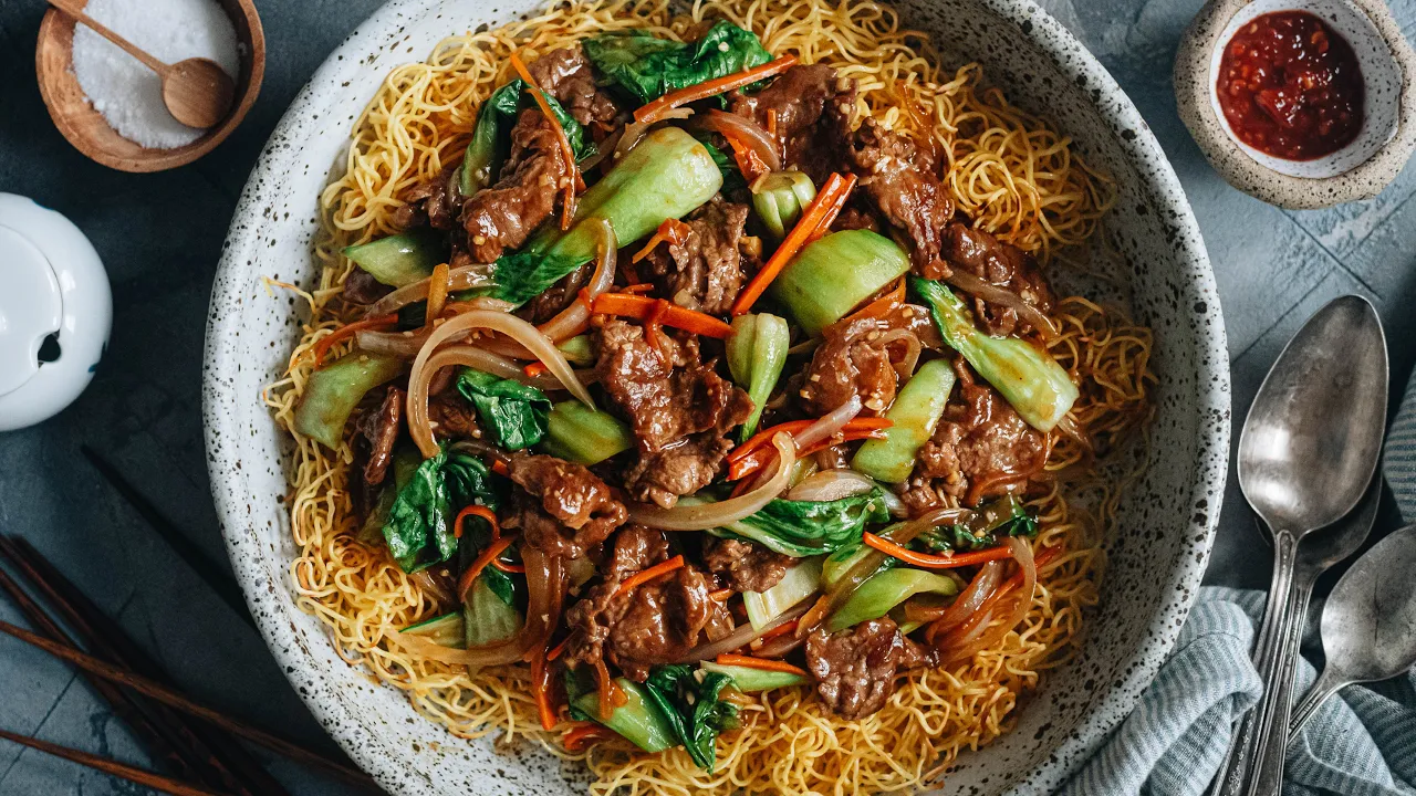 Beef Pan Fried Noodles (Recipe)