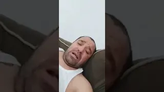 تموت ضحك  جزائري وهراني يخاطب ويمازح الرئيس تبون دندنها