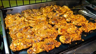 【神戸】サウナ状態の激熱厨房で爆量チキンを焼き上げる!タフすぎる個性派ワンオペ鉄板職人がヤバい...