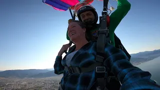 Mikayla & Alexa Skydive in Mexico