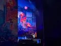 Download Lagu Axl Rose muestra bandera palestina durante concierto de Guns N’ Roses