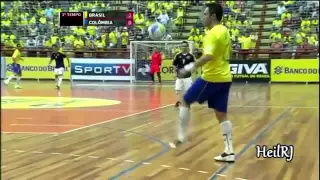 فالكاو نجم كورة الصالات مهارات جوننيه 