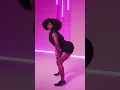 Download Lagu #twerking | How to twerk with @KaleilaJordan