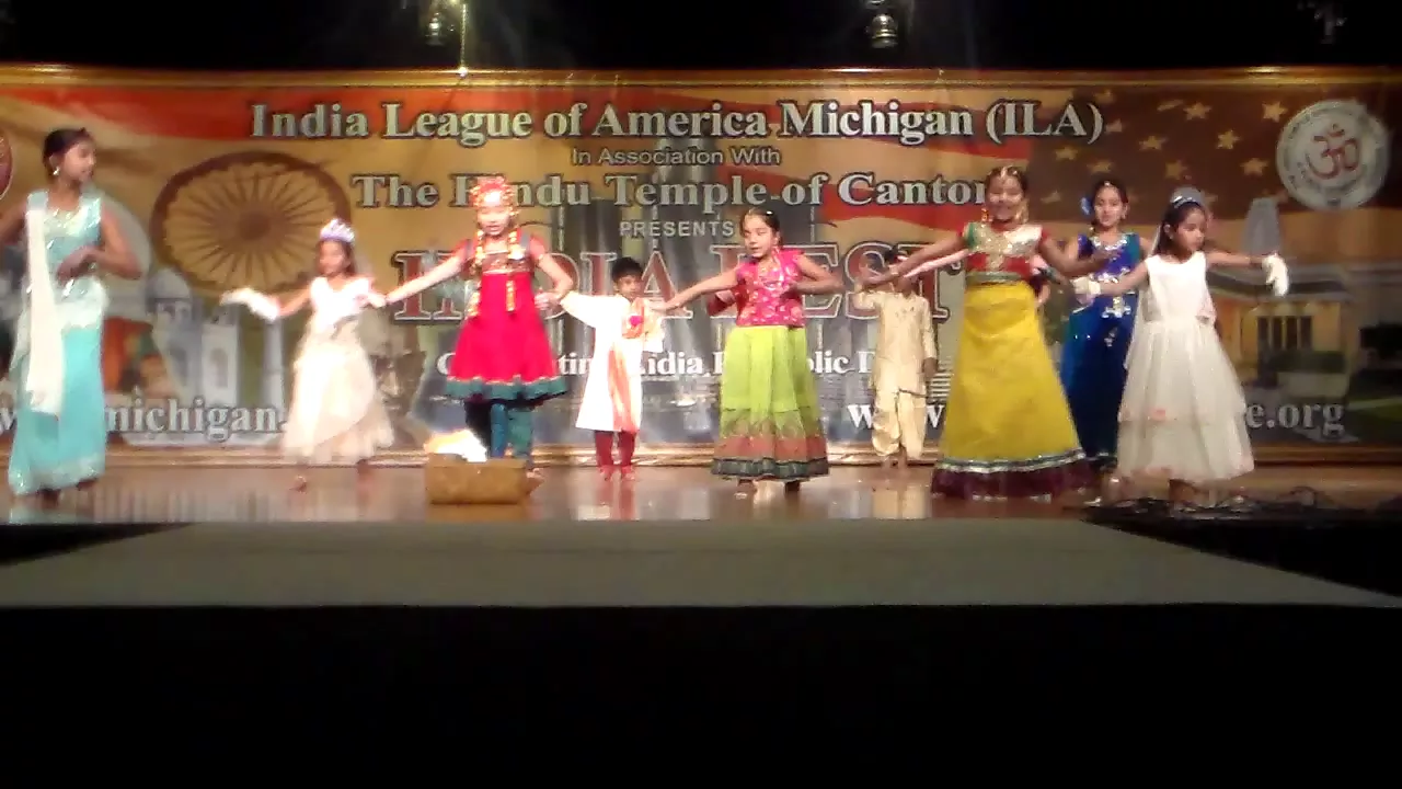 INDIA FEST 2015 - Desham Manade