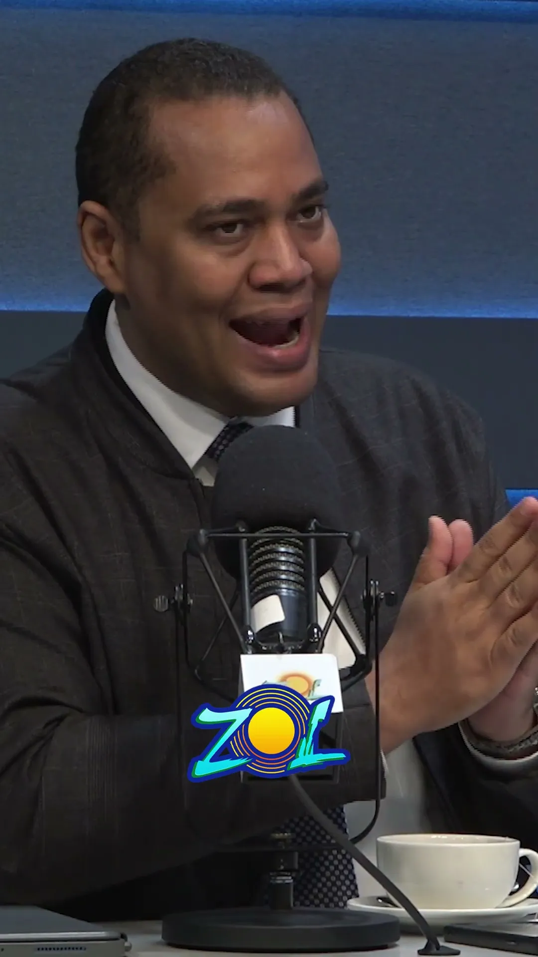 TRUMP DESAFÍA CONSTITUCIÓN