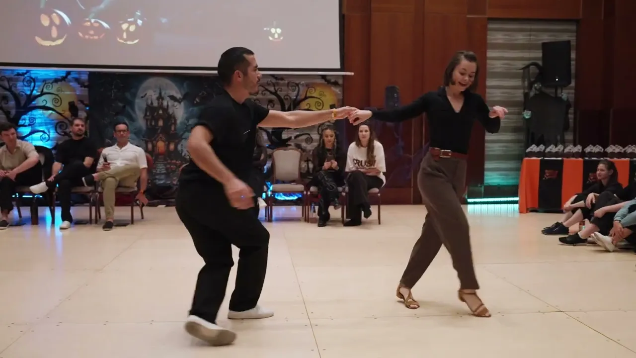 Miguel Ortega & Maria Elizarova - Sandman - Champions JnJ Warsaw Halloween Swing 2025