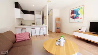 https://i.ytimg.com/vi_webp/OvhxKBeypwQ/mqdefault.webp