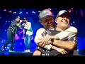 Download Lagu Bottiglie Vuote - Max Pezzali e Pinguini Tattici Nucleari @LIVE San Siro