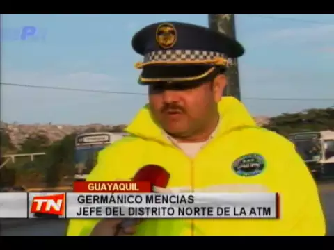 ATM habilita carril en km. 3 de la av. Juan Tanca Marengo