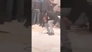 هههه سكران ويغني حتا جاو نودوه  هههه سكران ويغني حتا جاو نودوه