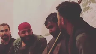 الیاس امینی آهنگ یک یار میده گک دارم نامشه نمی فهمم 