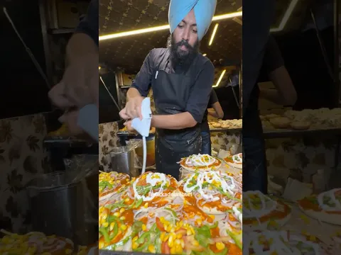 Sardarji Makes Non Stop Pizzas In Ludhiana  #youtubeshortsindia #tasteofindia  #streetfood   #foodie