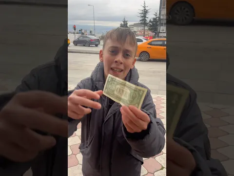 Takipçilerime 1 dolara ve 1 TLYE çiğköfte yaptım 🥲😂 #shorts