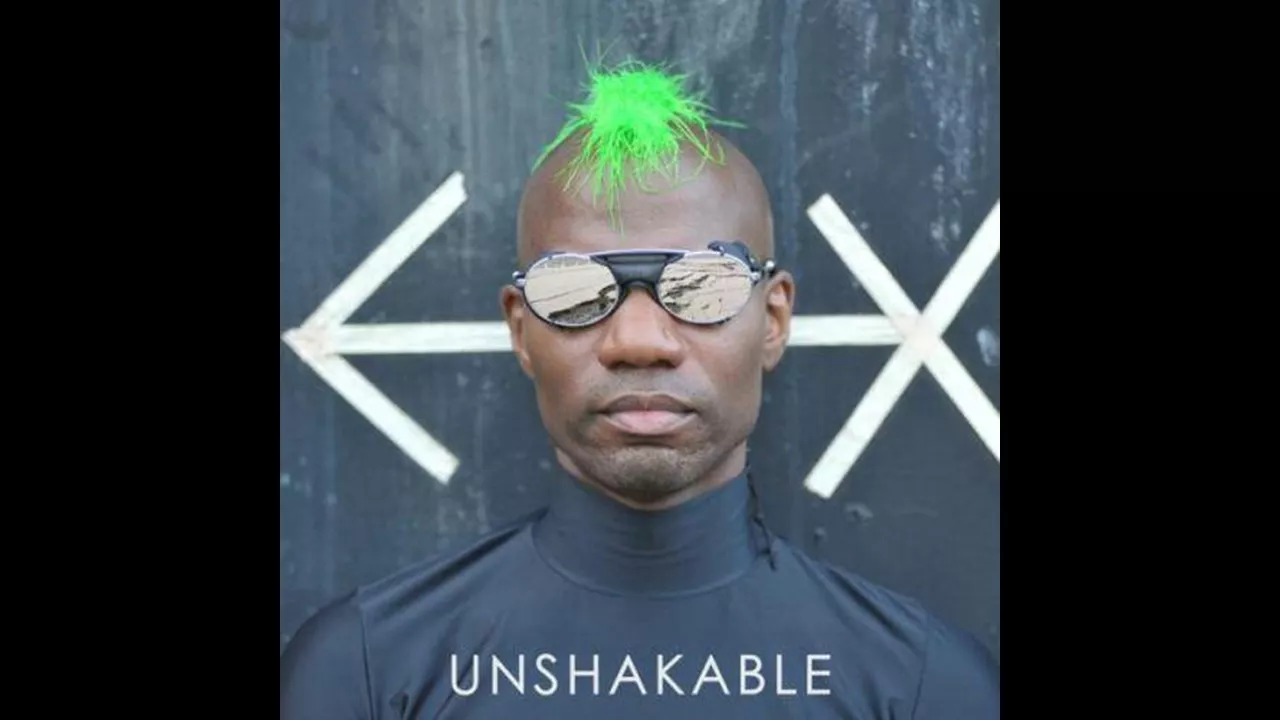 Green Velvet – Unshakable (2013)