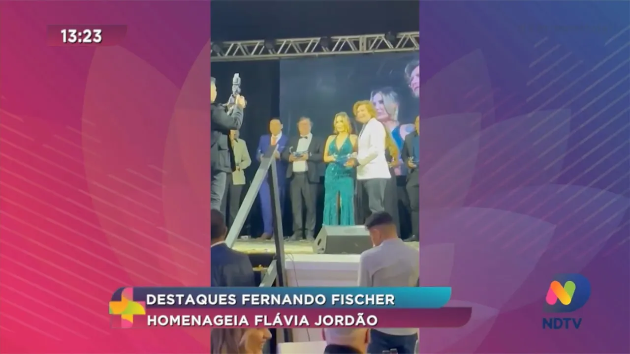 Fernando Fischer homenageia Flavia Jordão