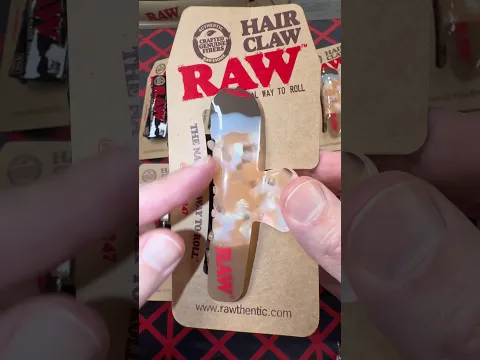RAW CLAW holds hair HIGH! 😂